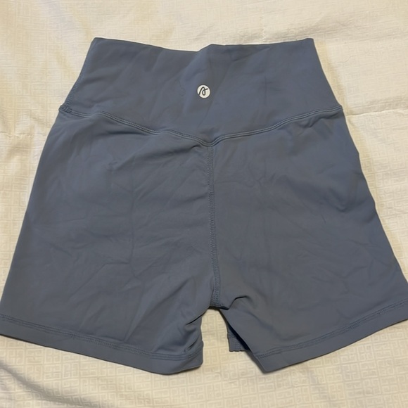 AYBLE workout shorts SMALL - Picture 2 of 3